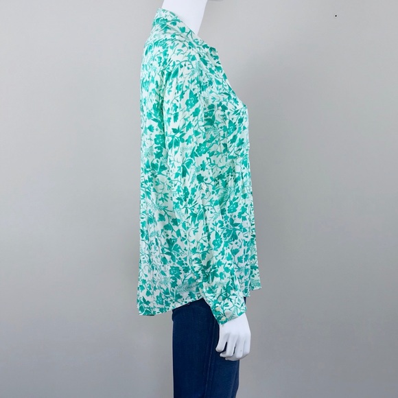 Anthropologie {Maeve} Islet Buttondown Floral Top - Picture 3 of 8